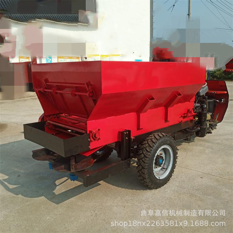 颗粒肥有机肥农用三轮撒肥机干湿粪颗粒大面积抛粪车厂家