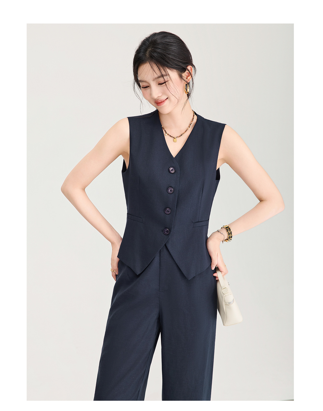 Bộ áo gile phối quần ống rộng mùa hè chất liệu tơ tằm phong cách cổ điển — màu xanh navy chi tiết 16