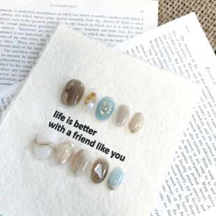 【An Yi Boutique】Purely Handmade Wearable Nails, Short Round Nude Blue-Brown-White Color Matching, High-Quality Artistic Style, Fresh