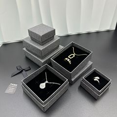 現物卸売り銀灰色アクセサリー包装箱高級感天地蓋指輪箱手串ネックレスジュエリー包装箱