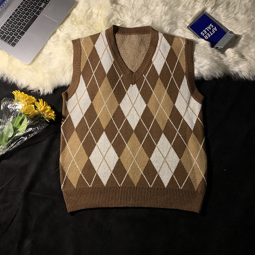 Autumn and Winter College Style Gingham V-Neck Sweater for Men, Retro Fashion Brand, Relaxed Style Loose Couple Knit Cardigan, Instagram Trendy