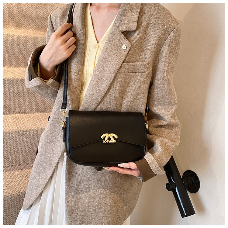 Fashionable and versatile small square bag, new autumn and winter style work and commuting bag, women's bag, simple single-shoulder bag, women's crossbody bag undefined