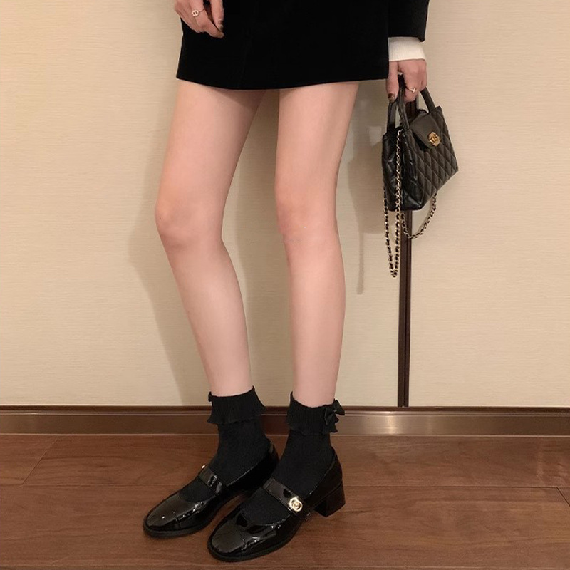 Xiaoxiao viento plano zapatos marizhen para mujeres 2024 primavera nuevo estilo francés hebilla de talón grueso zapatos de cuero para mujeres