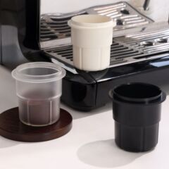 豆磨き機粉入りカップコーヒー豆計量カップ温香カップ防飛粉51/58mmハンドル粉入りリングが厚くなった