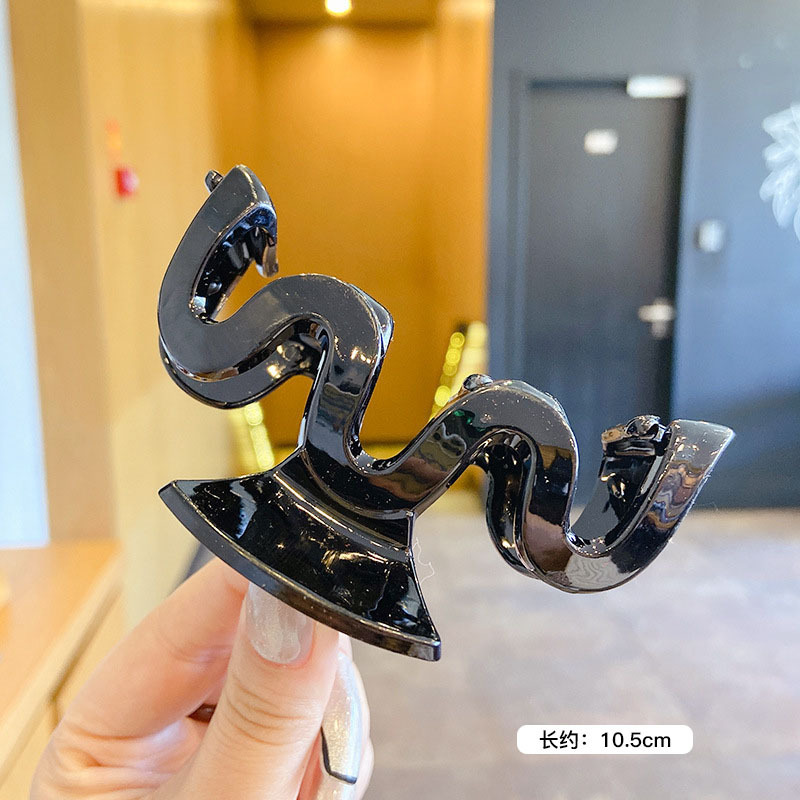 Clip de pelo marrón grande Nueva horquilla cuadrada accesorios para el cabello clip de horquilla simple Cabeza trasera clip de pelo clip de tiburón tocado