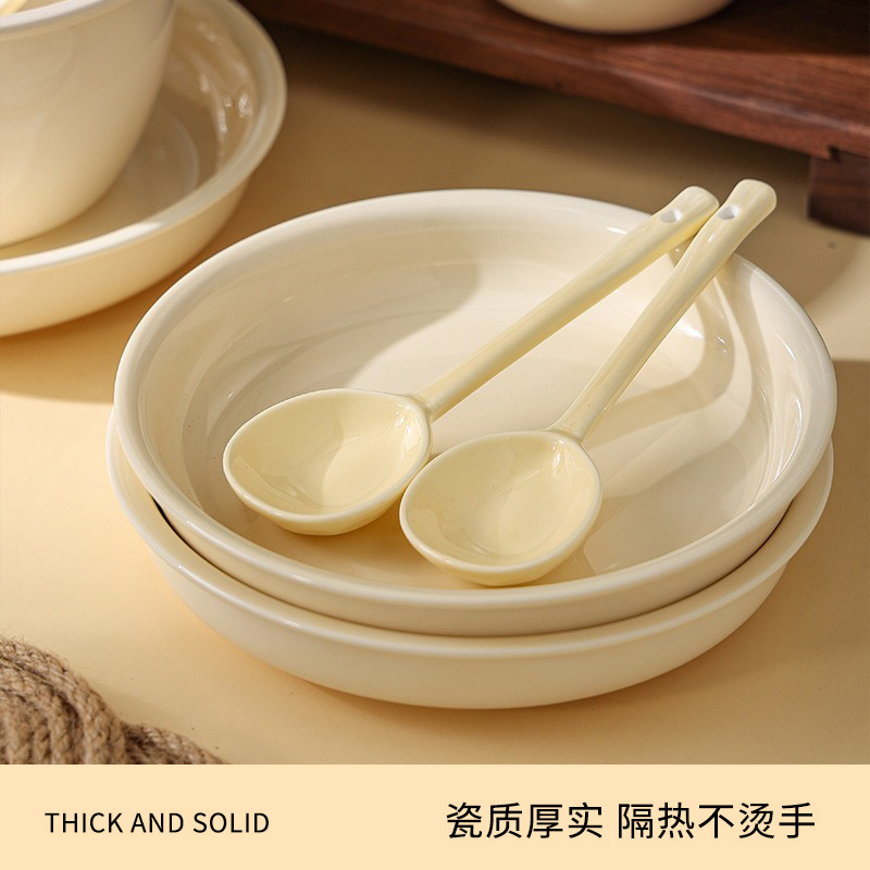 Crema de alto valor ins lindo estilo simple juego de platos para el hogar fideos instantáneos cuencos de sopa de cerámica juego de vajilla al por mayor