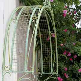 金属挂式花架爬藤架 墙面壁挂半圆屋檐造型拱门藤架墙饰藤蔓挂架