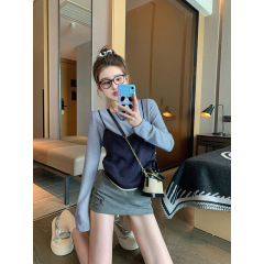 假两件针织吊带长袖t恤女2025新款早秋小个子收腰短款内搭上衣ins