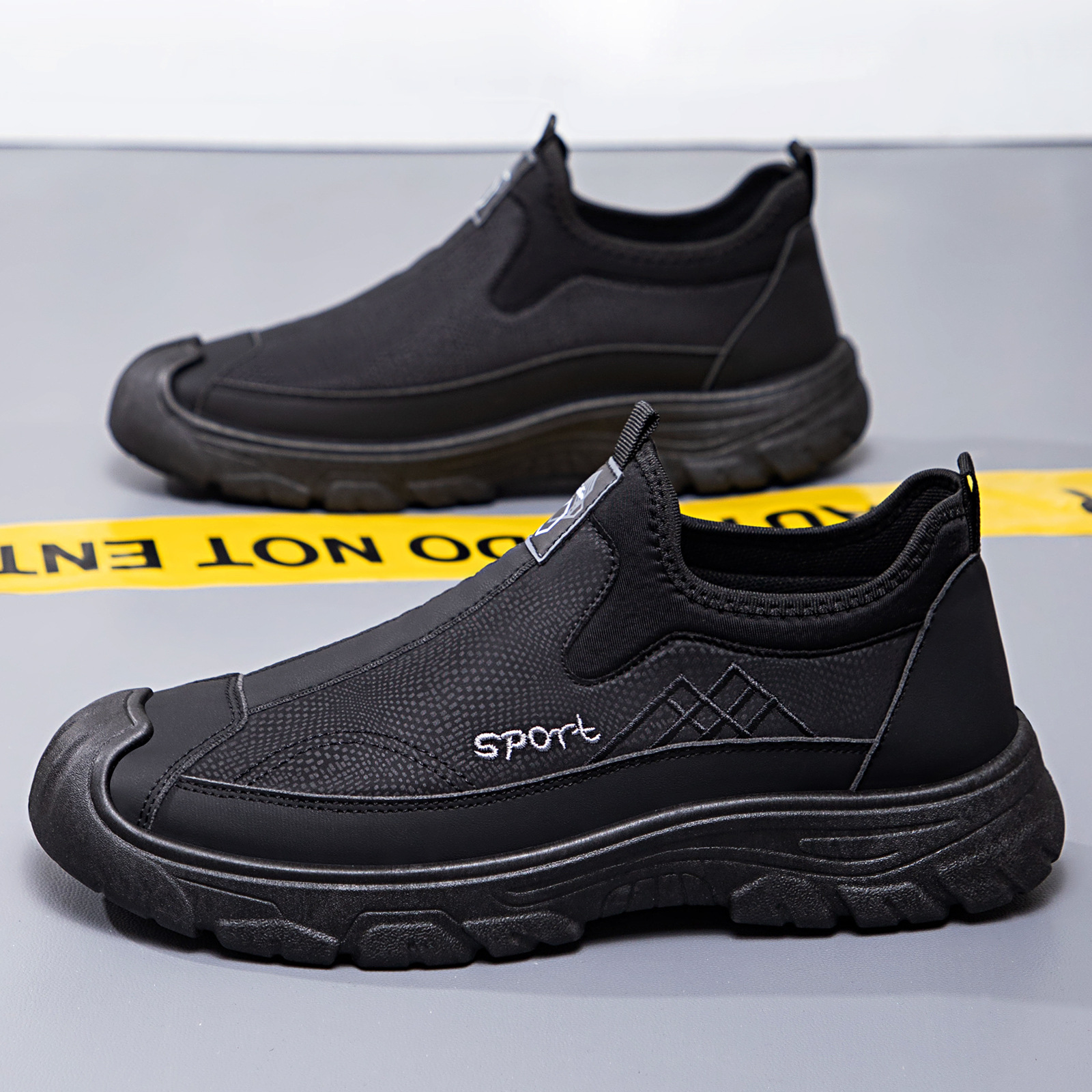 Zapatos de hombre primavera zapatos casuales superficiales zapatos de zapato único con suela blanda zapatos de suela gruesa cómodos al aire libre zapatos de papá
