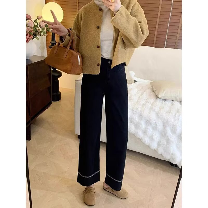 American Spring and Autumn New Style Straight Leg Embroidered Jeans Pear-Shaped Figure Women's Nine-point Small Loose Wide Leg Grandma Pants
