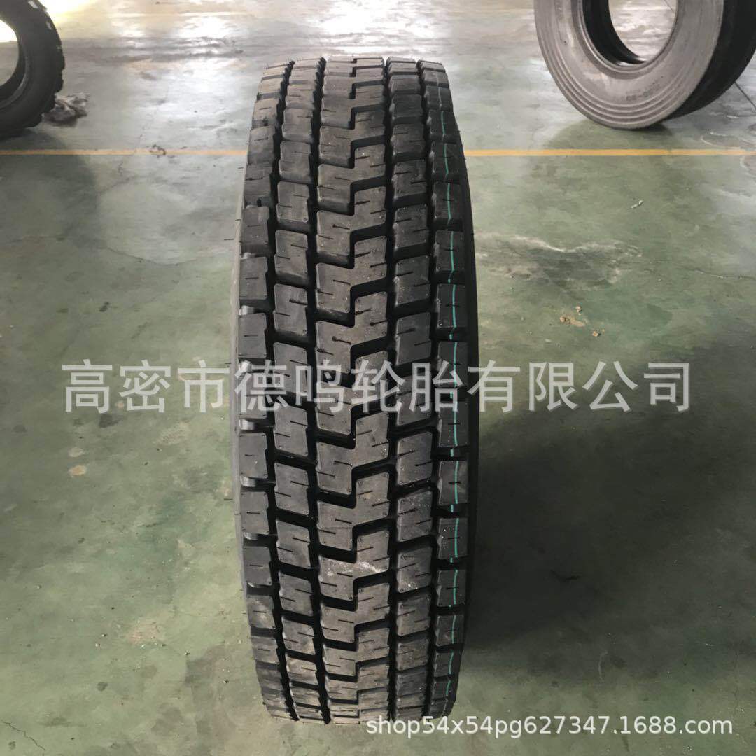 厂家供应13R22.5卡车钢丝真空轮胎11R22.5