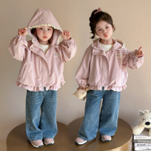女童花边帽风衣外套春秋款2025新款儿童韩版时尚小女孩洋气上衣潮