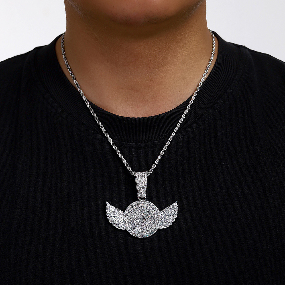 Collar transfronterizo europeo y americano nicho de diseño de taladro colgante de alas para hombres y mujeres Amazon Hip Hop cadena cubana cadena de tenis