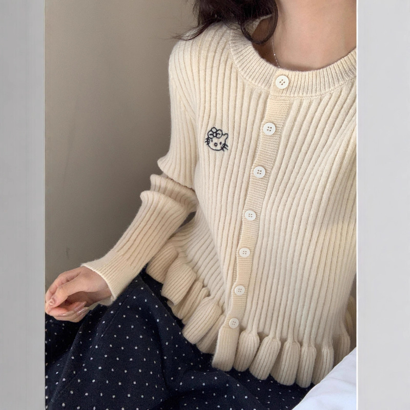 Full of Texture, the New Korean Standard Simple Daily Small Skirt Design Top Cartoon Cat Knitted Cardigan for Winter 2025