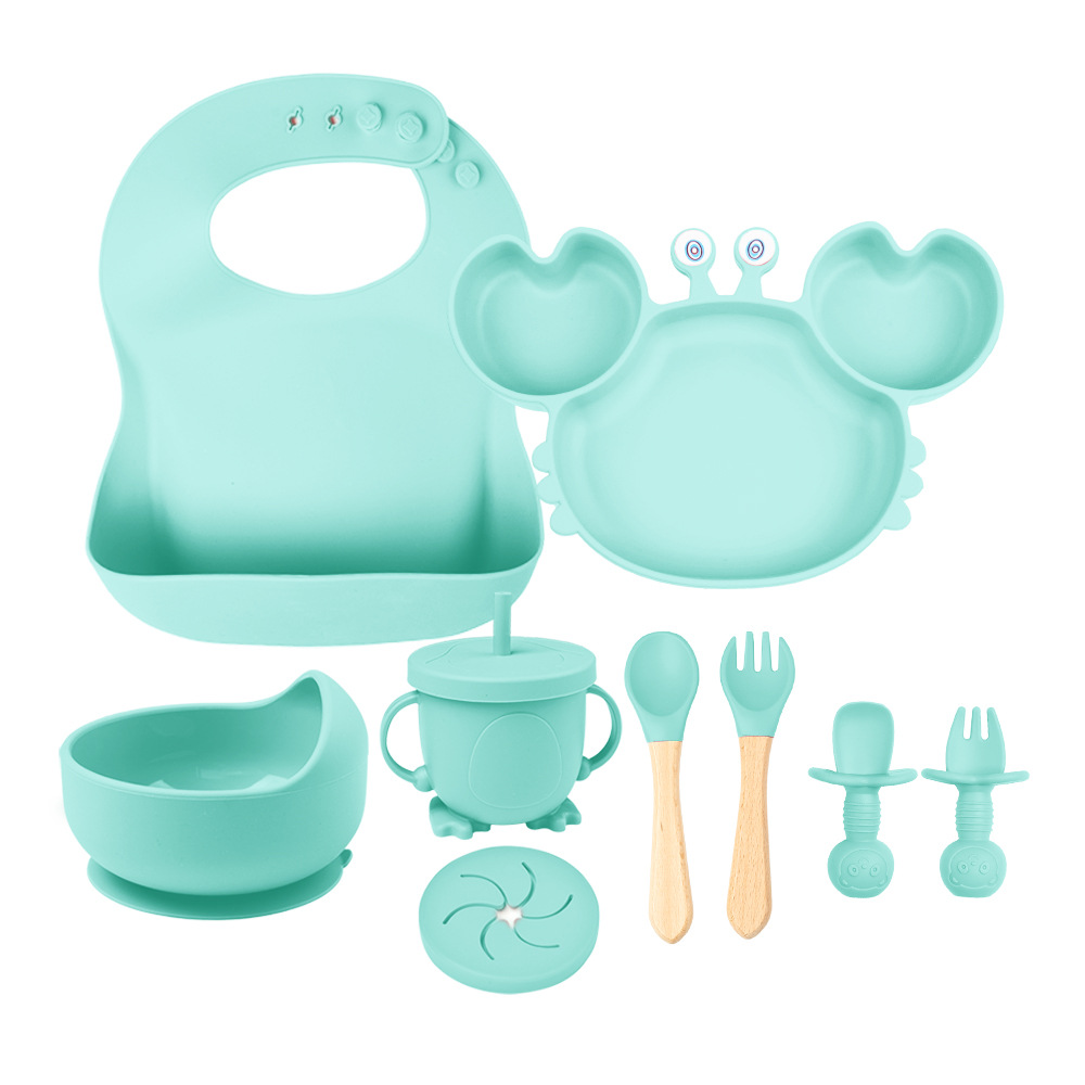 민트그린 9종 세트 (턱받이 + 크랩 플레이트 + 곰 흡착판 그릇(스낵 뚜껑 포함) + 푸드 보충 그릇 + 실리콘 포크 + 나무 손잡이 포크와 스푼)