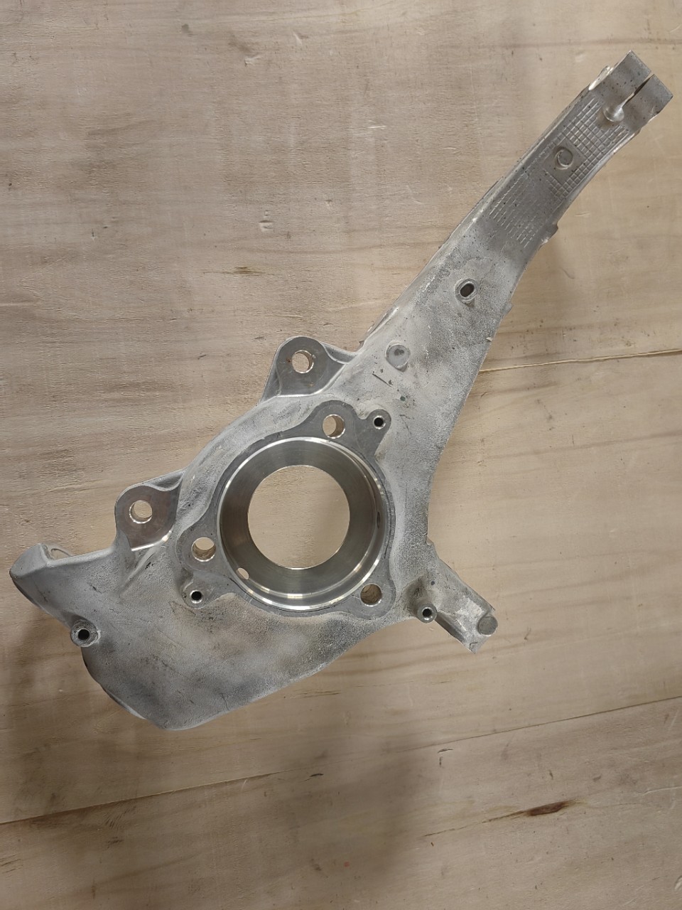 Modely Front Horn Steering Section Left, Right Horn 118316-00-E, 118831-00-E
