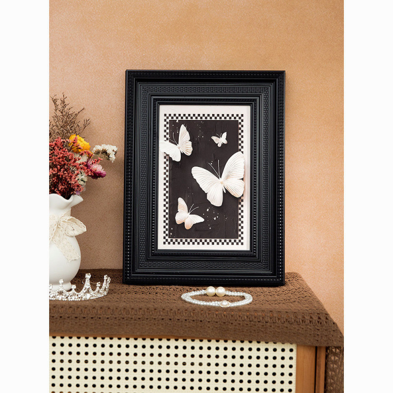 French-Style Vintage Photo Frame for Oil Paintings, Niche Wide Border, Antique Black Empty Chinese-Style Frame for Wall Hanging or Tabletop Display