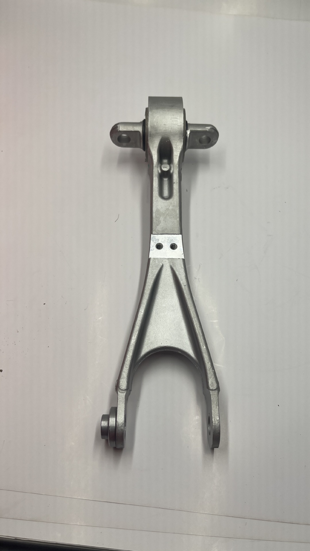 Tesla Model S 2021 Model X 2021 Rear Upper Control Arm 1420421-00-G
