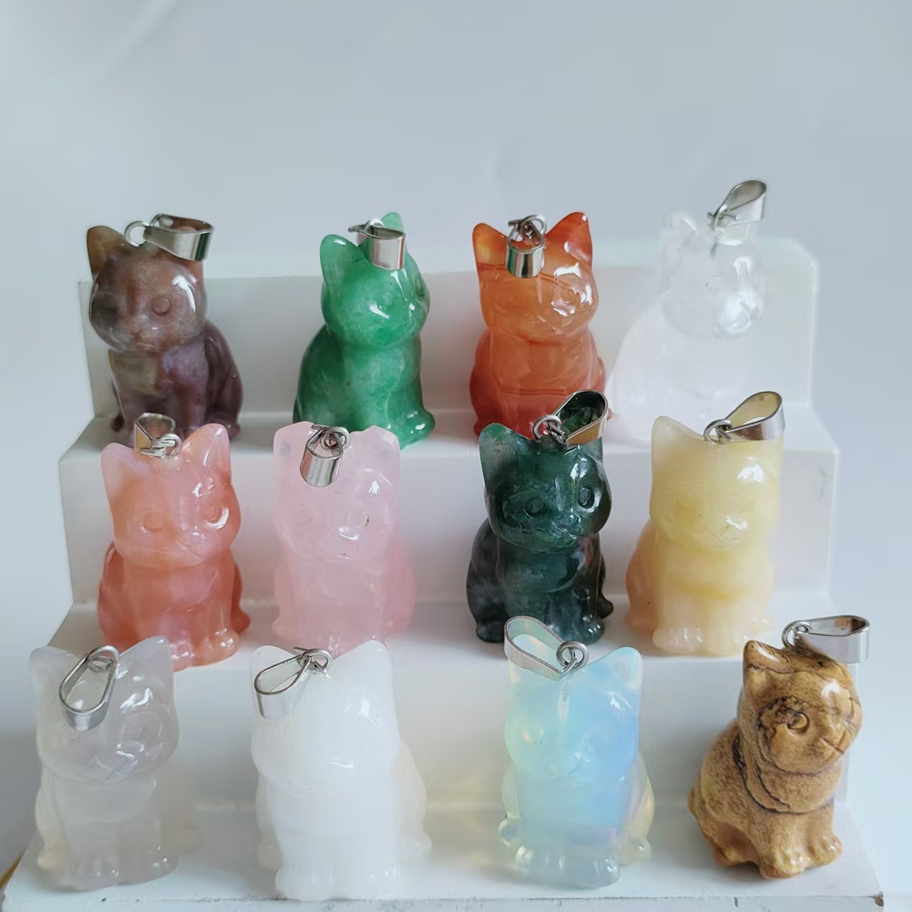 天然石猫咪吊坠水晶玛瑙动物挂件可爱猫咪项饰立体雕刻项链配件
