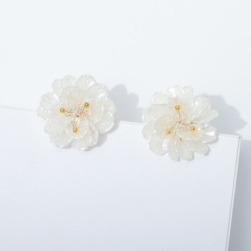 Ins-style double-layer floral bead acrylic circle earrings with retro geometric personality fashion pearl earrings