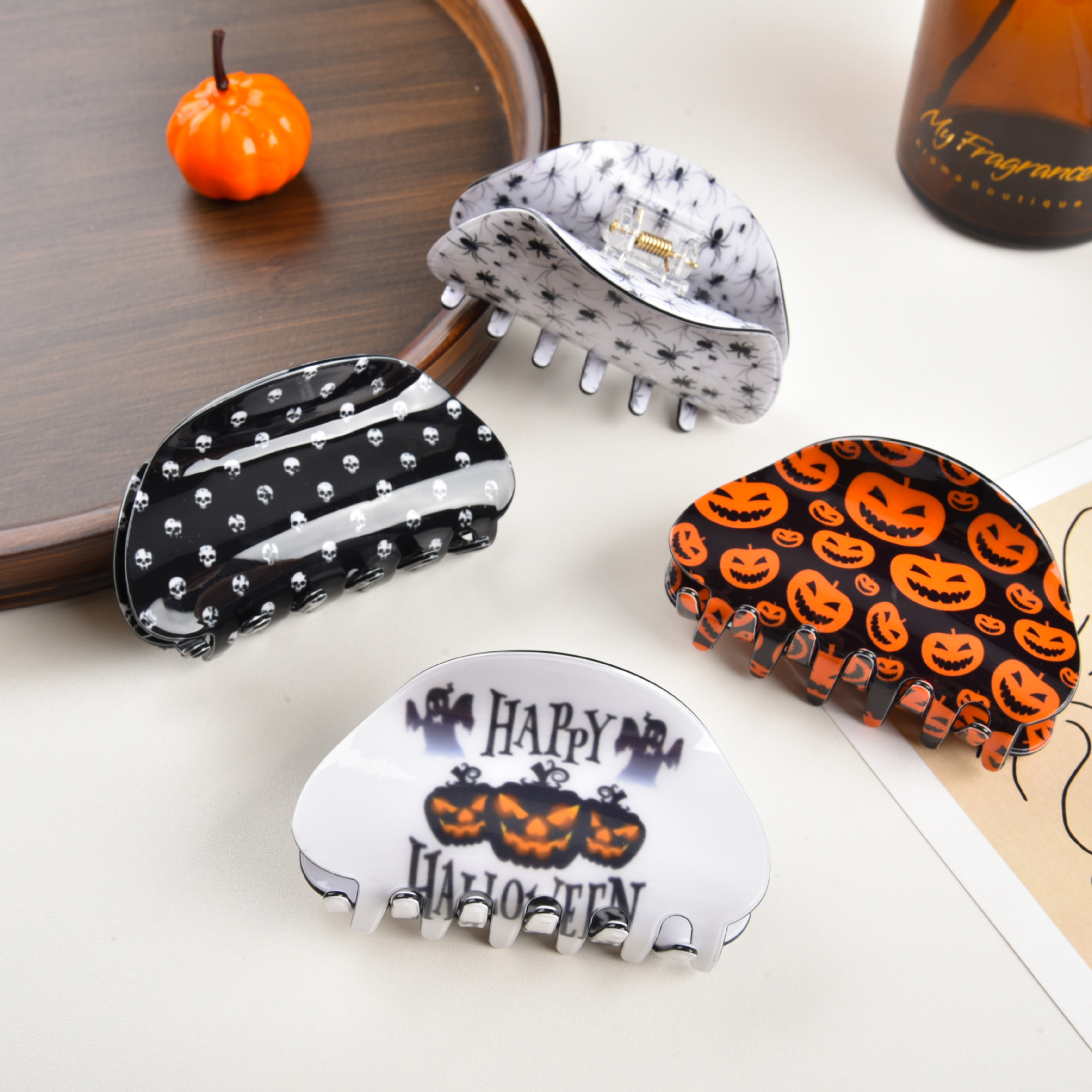 50g Weight Lady Streetwear Halloween Pattern Pvc Hair Claws