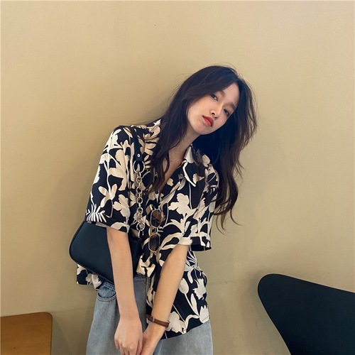 Vintage Camomile Print Women's Summer Hong Kong Style Chic Gentle Design Half-Sleeve Blouse Trendy