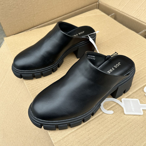 Spring and autumn new style outer wear thick heels and thick soles, Baotou half slippers, large size women's shoes wholesale