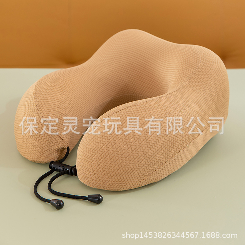 Almohada en forma de U de algodón con memoria de color sólido Almohada redonda para el cuello de viaje Almohada en forma de U de algodón con memoria cabeza con logotipo impreso al por mayor image 9