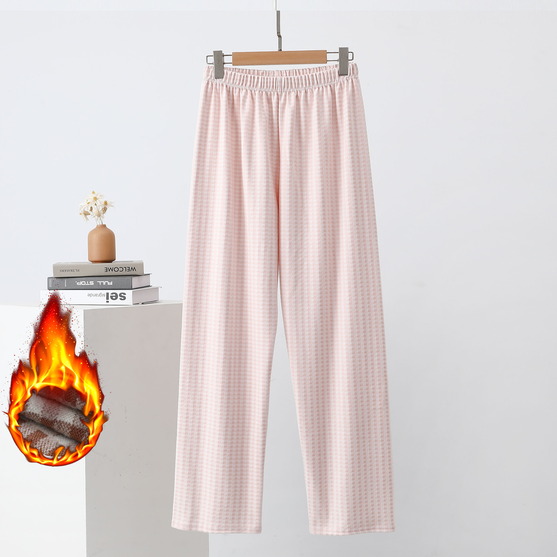 新しい格子の半ズボンの女性の夏の薄い金のキャンディーの色の韓国版の綿の布の運動の高い腰のゆったりしているカジュアルなストレートの睡眠のズボン