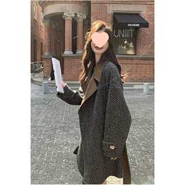 韩版条纹撞色毛呢外套女秋冬季2024新款小个子高级感加厚呢子大衣