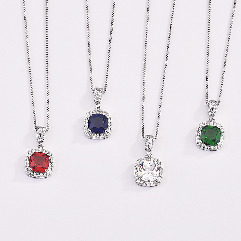 Collier Sac Carré X82 [Diamant Blanc]