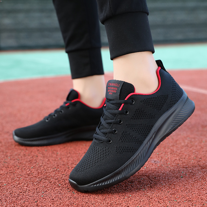 Verano nuevo Amazon hombre zapatos de carrera transpirables suaves zapatos deportivos ligeros amortiguadores zapatos de pareja en stock