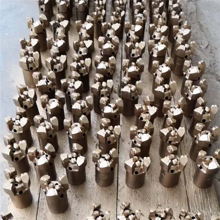 矿用两翼内凹全片半片 锚杆钻头 硬质合金金刚石复合片锚杆钎头