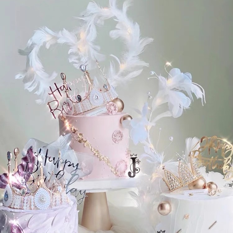 Celebridades de Internet Pastel de cumpleaños Decoración de la corona Adornos de la corona Reina infantil Corona de perlas Adornos de la corona Accesorios para sombreros para adultos