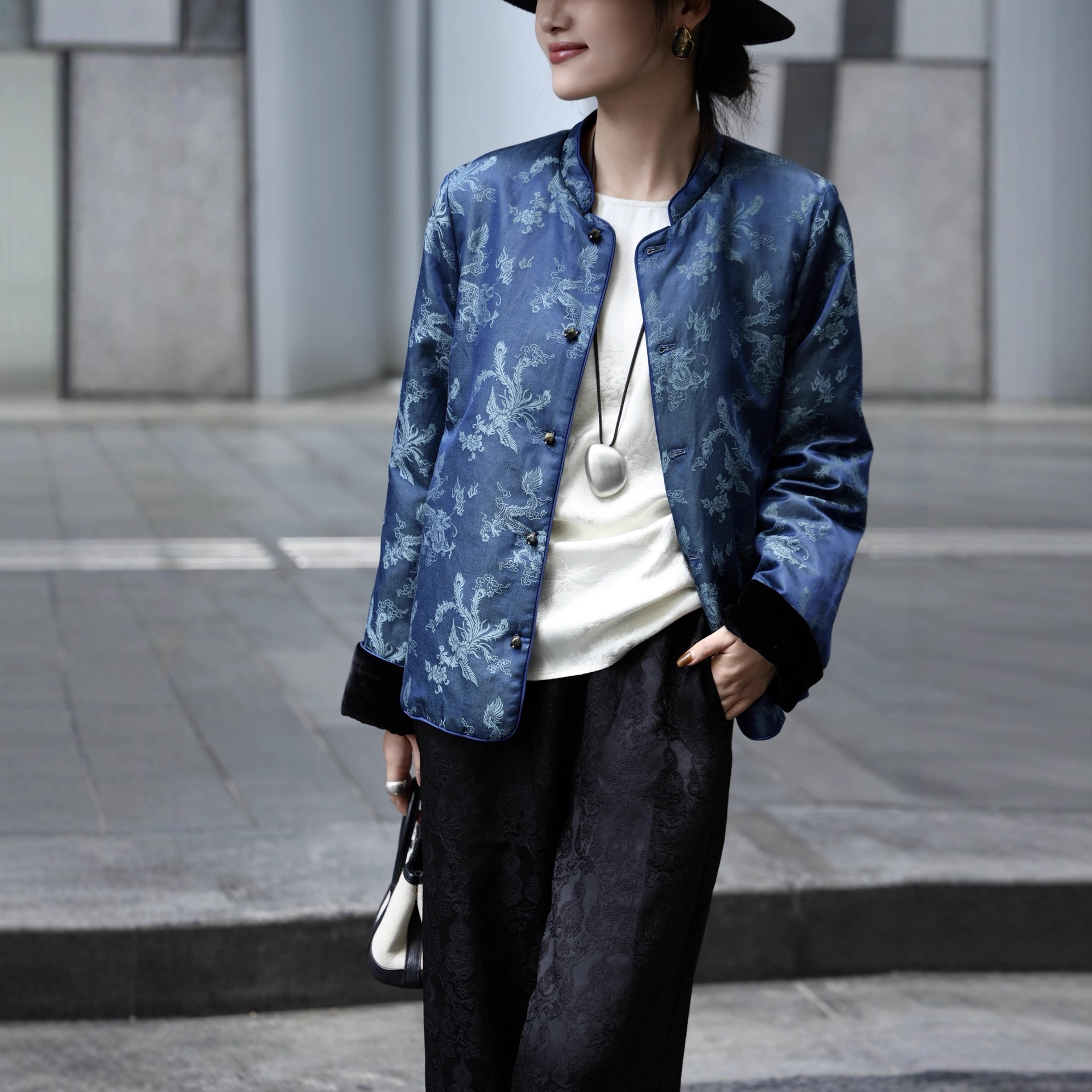 二色 新中式老钱风真丝丝绒+真丝麻国风盘扣双面两穿夹棉棉服冬季