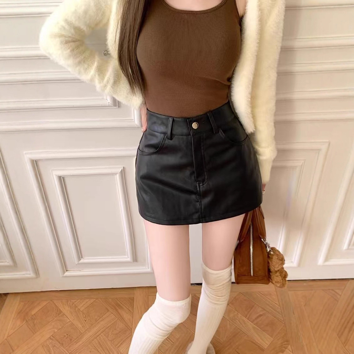 复古高腰PU皮裙半身裙秋冬款防走光小个子a字裙裤裙包臀辣妹短裙