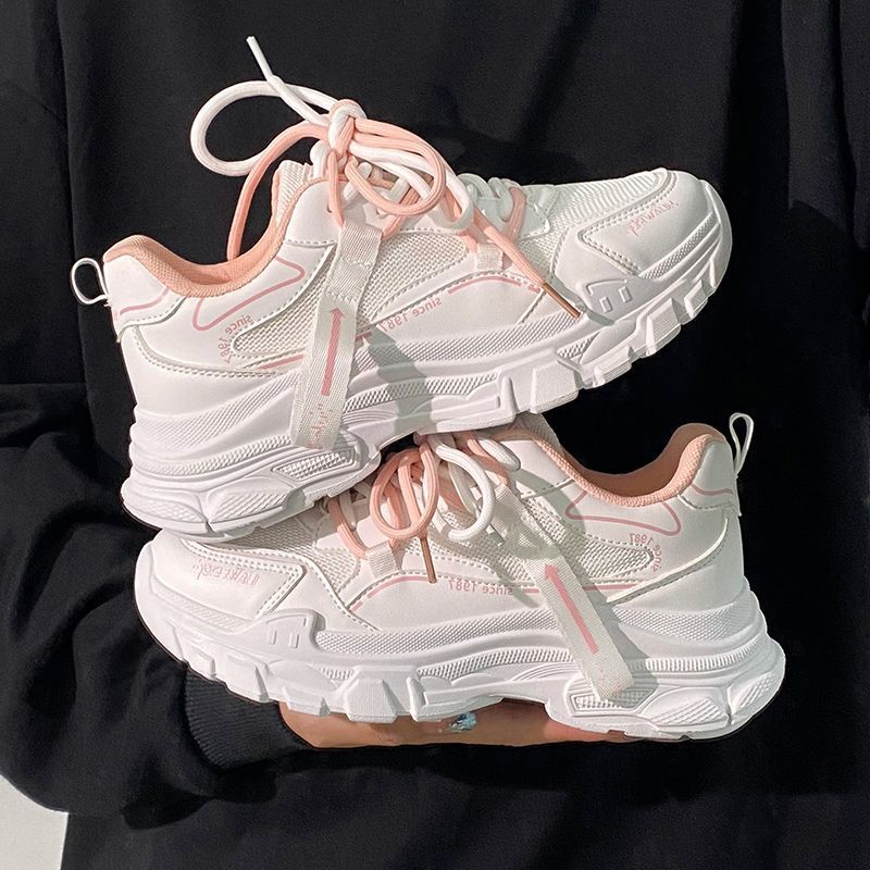 Zapatos de papá zapatos de mujer 2024 nuevos zapatos de verano delgados de otoño y invierno pequeños zapatos transpirables con suela gruesa