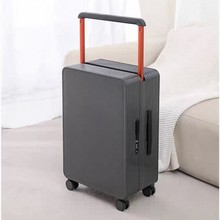 新款宽拉杆行李箱20寸厂家直销纯PC材质万向轮登机箱24寸旅行箱