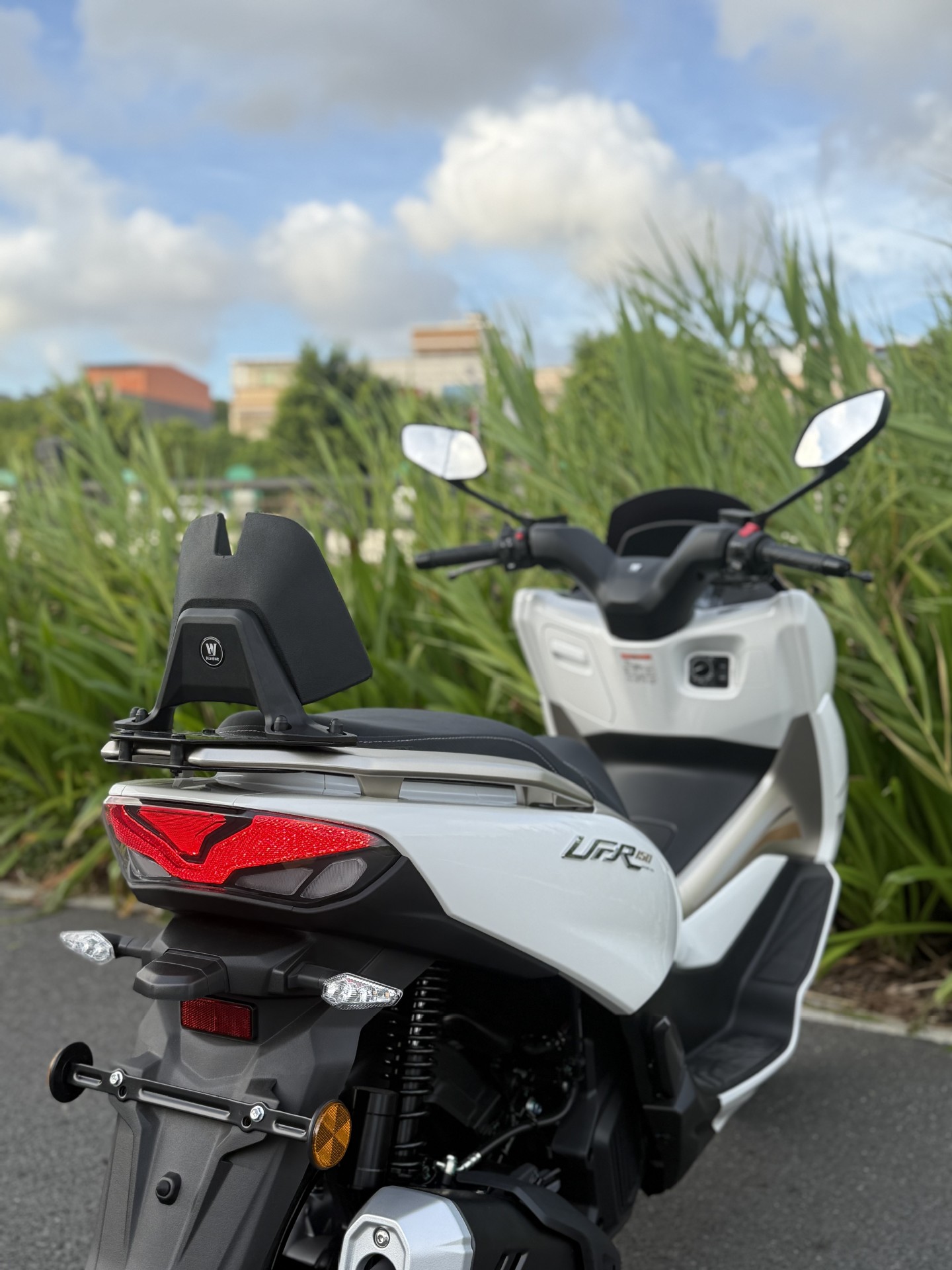 Suitable for Haojue Ufr150 Backrest Modified Ufr with Rear Passenger Backrest and Rear Passenger Lumbar Support for Non-Destructive Installation