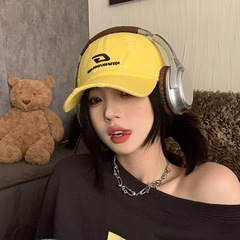 美式嘻哈黄色刺绣破洞棒球帽子女秋季新款显脸小宽帽檐加深鸭舌帽