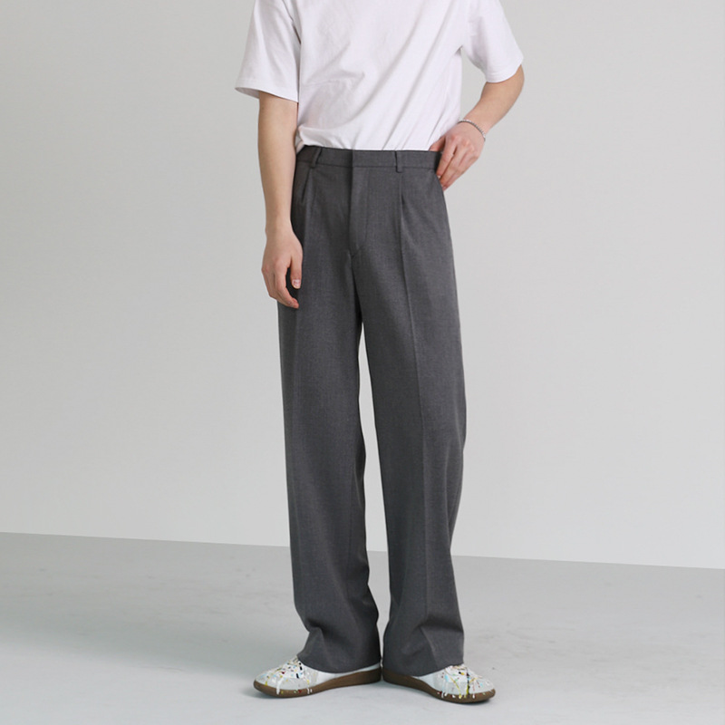 Pantalones de traje de hombre MYQ pantalones de verano estilo coreano de moda delgada suelta pantalones casuales rectos drapeados pantalones de pierna ancha de seda de hielo