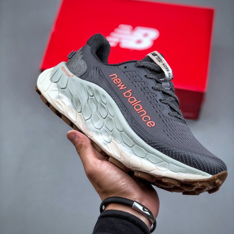 莆田純原の新型男女ランニングシューズ新百倫more v 3カップルカジュアル緩衝ジョギングシューズスポーツシューズ