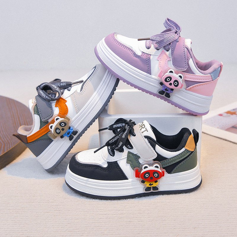 Children's sneakers