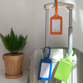 腰带;行李牌;卡包卡套