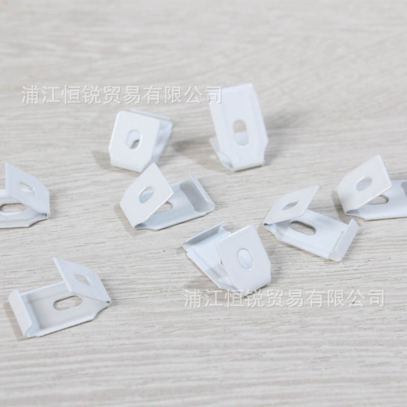 水晶珠帘PVC轨道顶装铁卡扣铁片门帘安装配件辅料厂家批发