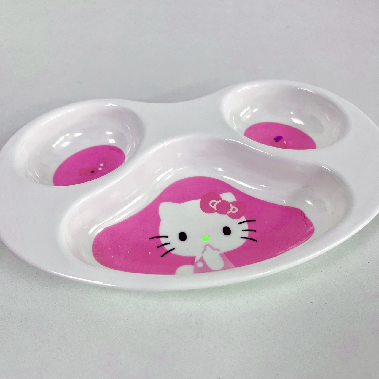 KT分格餐盘hello kitty卡通密胺防摔仿瓷餐具 零食小物品收纳隔盘-阿里巴巴