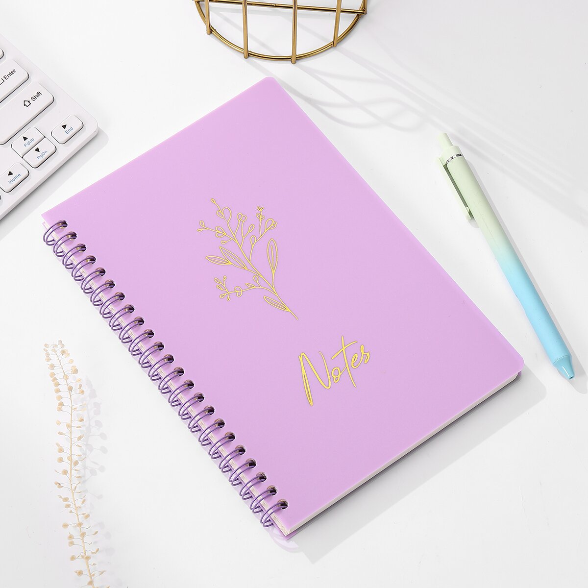 A5 - 80 hojas de árbol dorado morado