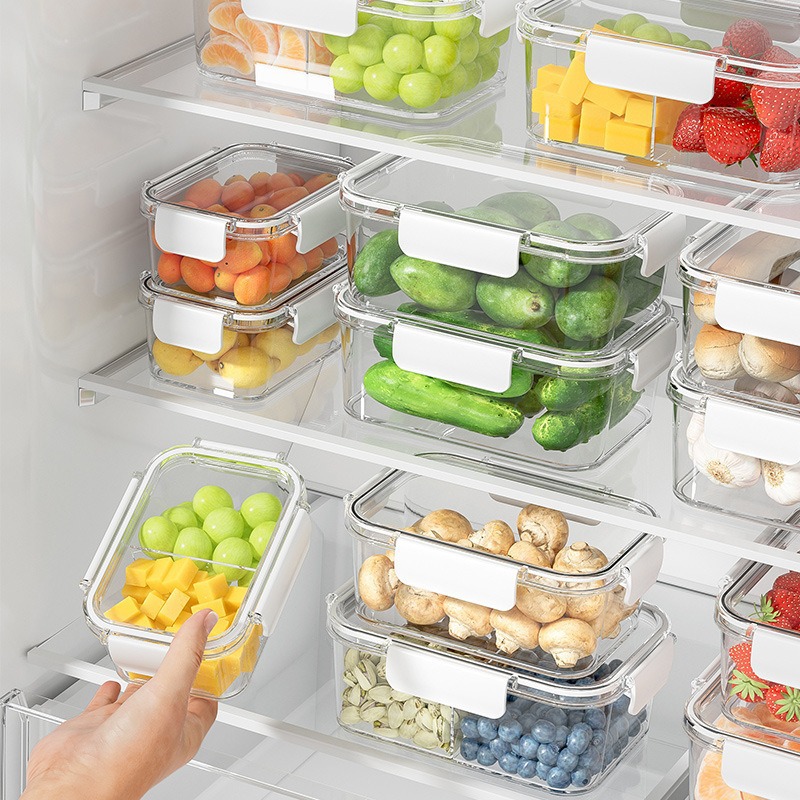 Los estudiantes de la escuela primaria de grado alimenticio salen con una lonchera de picnic de excursión de primavera