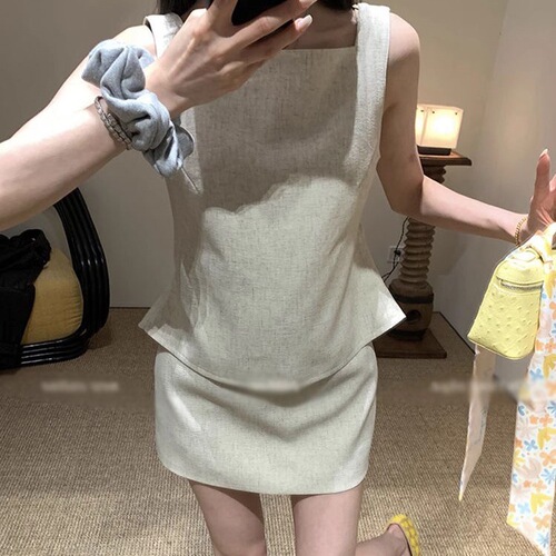 Old Money Windproof Women's Design Sense, Niche Retro Waist Cinching Belted Hollowed Out Top Pants Short Skirt Set Summer