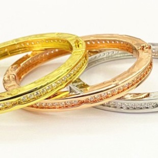 �S�r���Q�Ʒ�W���¿����18K����Ů���B����ĸ�����C